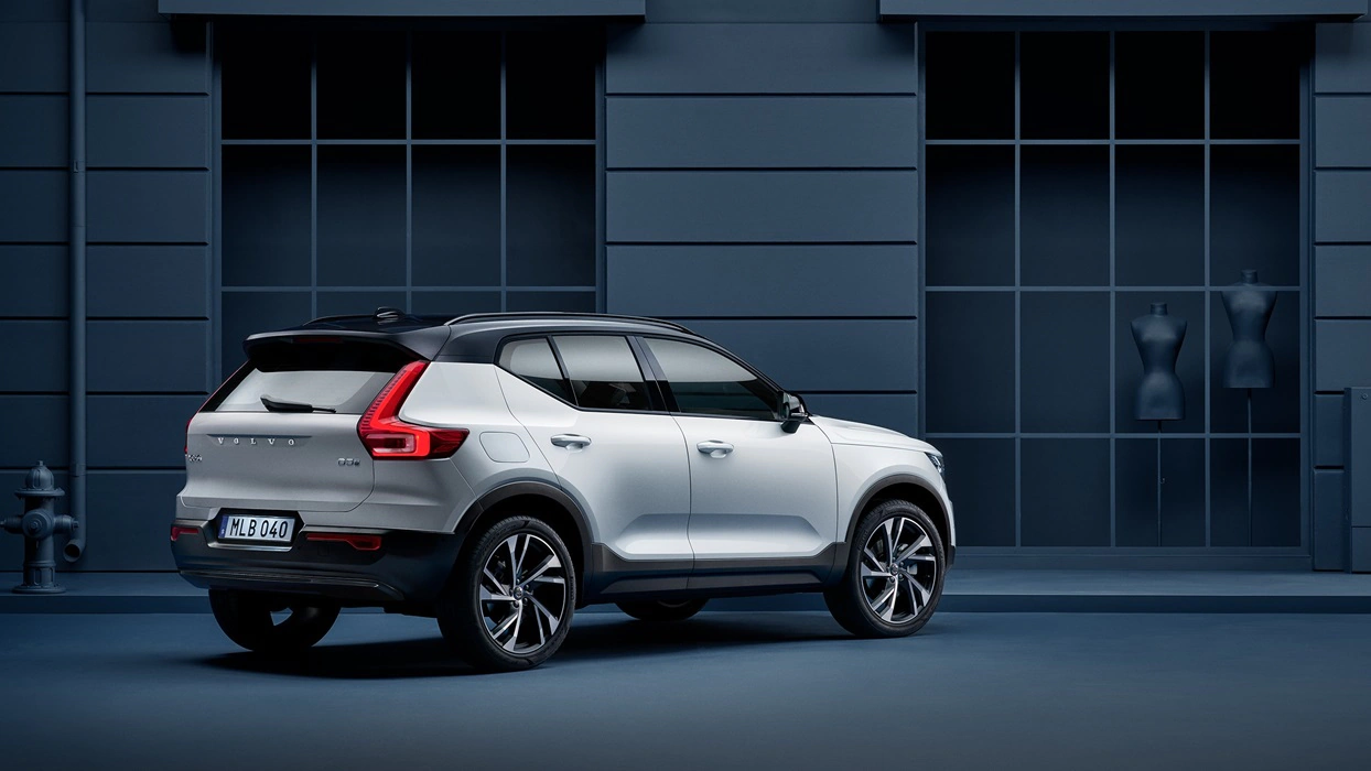 xc40-gallery-1-16×9-1